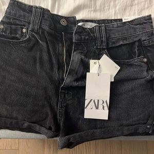 Zara shorts (new with tags)